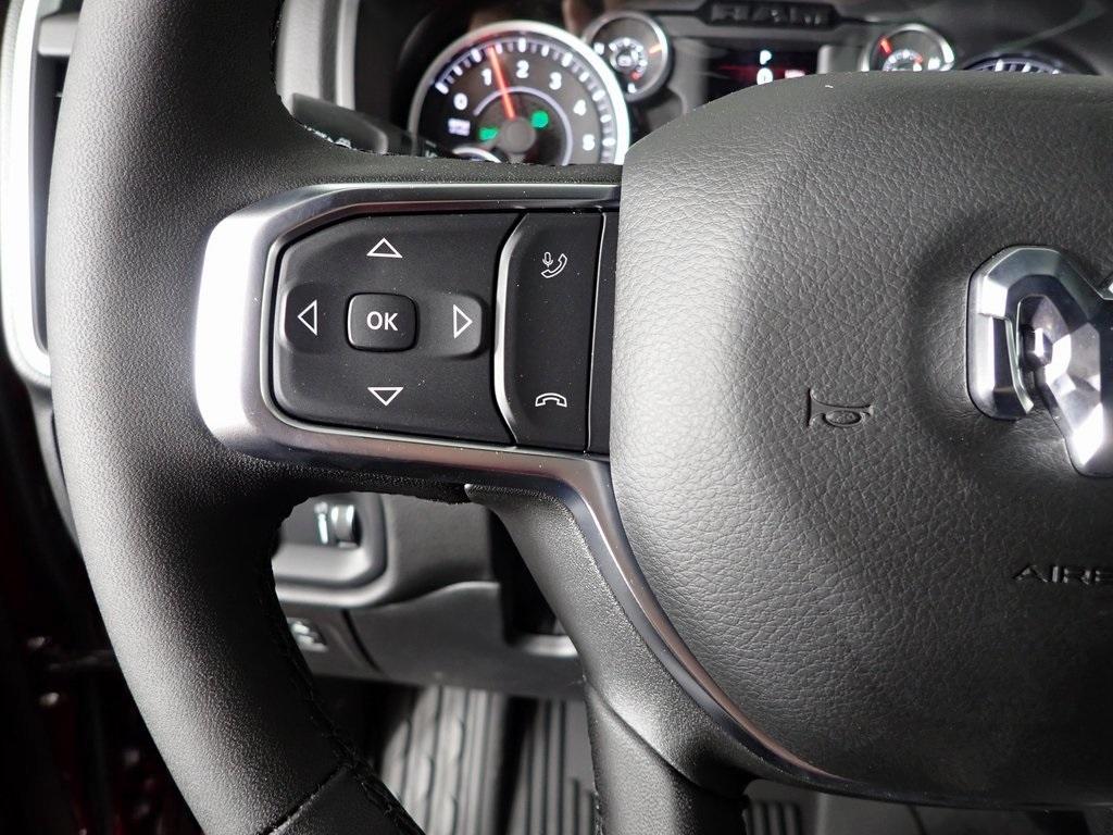 new 2025 Ram 1500 car, priced at $43,747