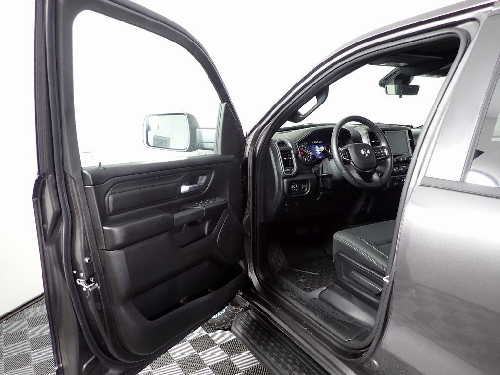 new 2025 Ram 1500 car, priced at $50,132