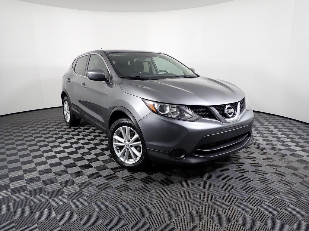 used 2017 Nissan Rogue Sport car, priced at $10,994