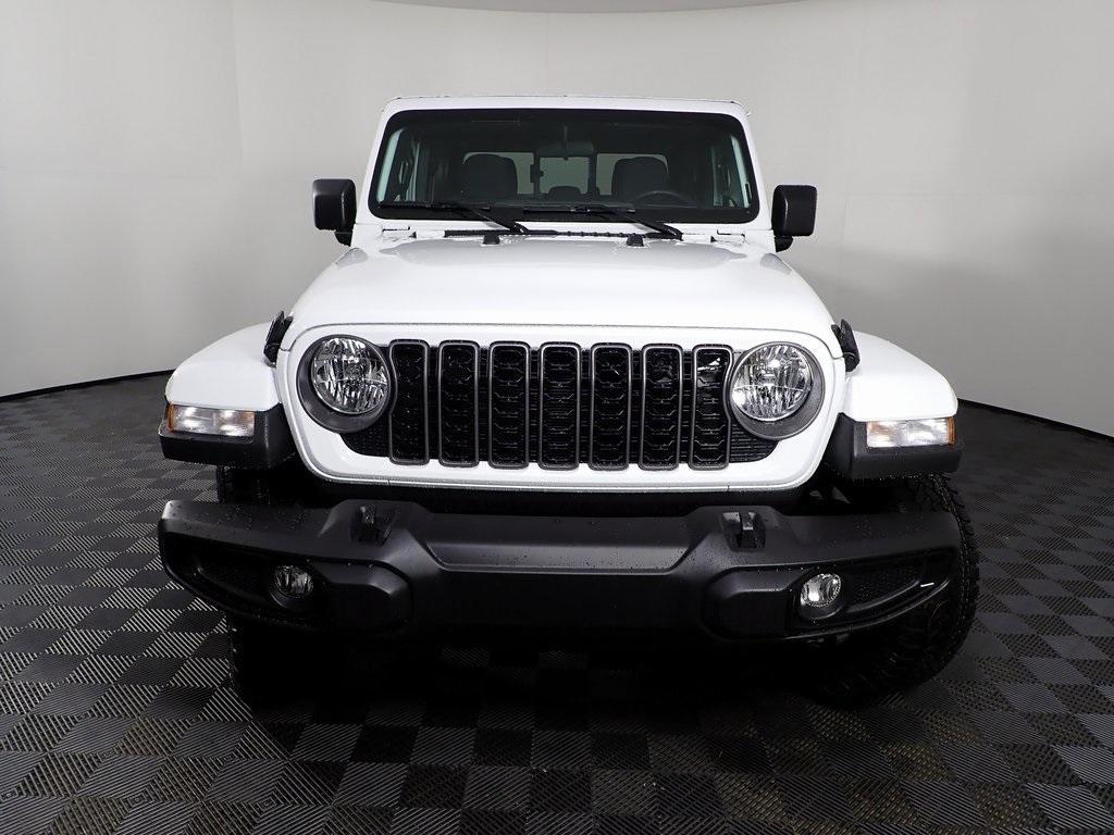 new 2025 Jeep Gladiator car, priced at $42,000