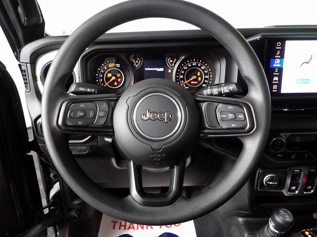 new 2025 Jeep Wrangler car, priced at $35,604