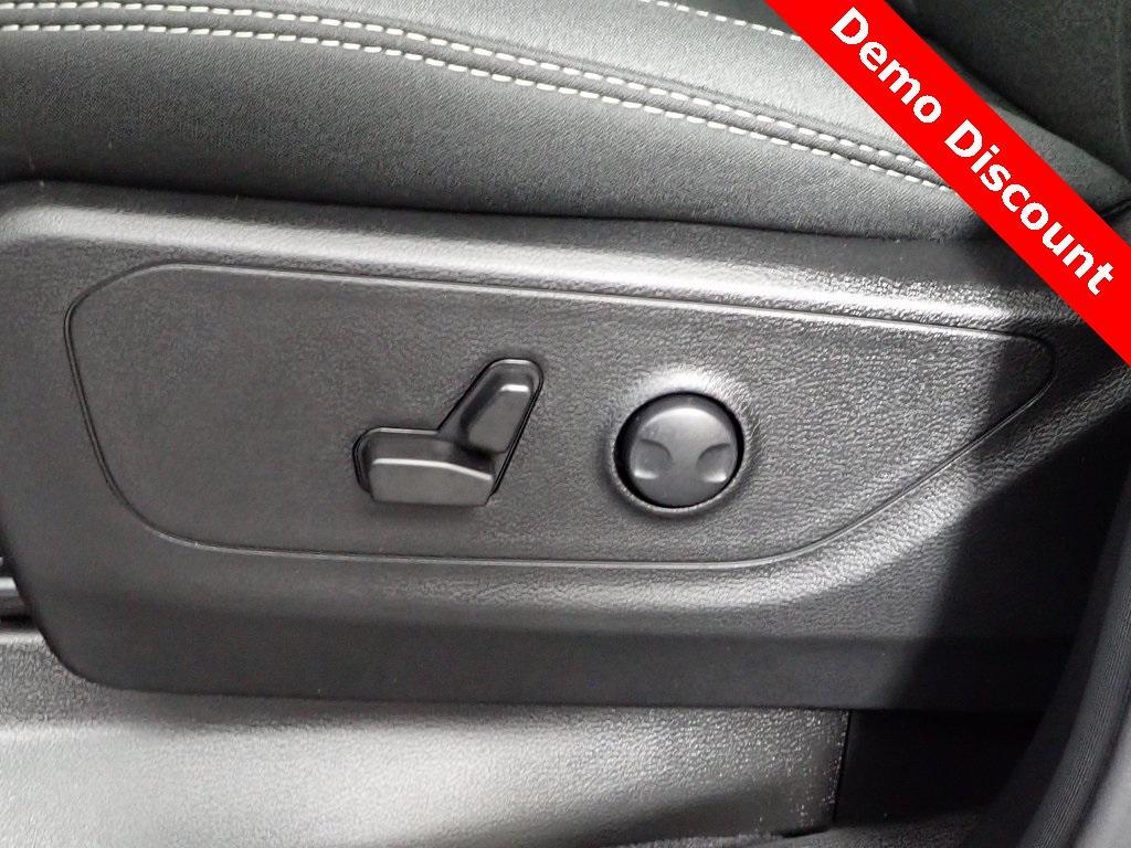 new 2025 Ram 1500 car, priced at $49,041