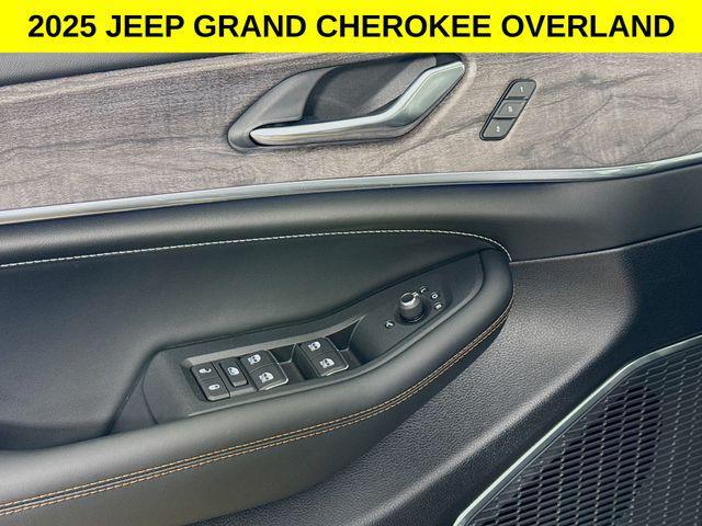 new 2025 Jeep Grand Cherokee car, priced at $51,813