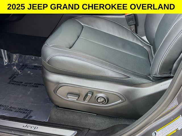 new 2025 Jeep Grand Cherokee car, priced at $51,813