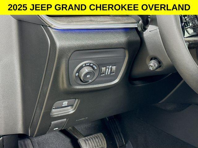 new 2025 Jeep Grand Cherokee car, priced at $51,813