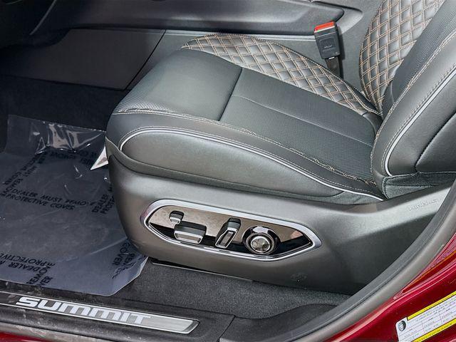 new 2025 Jeep Grand Cherokee L car, priced at $67,445