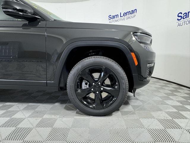 new 2024 Jeep Grand Cherokee L car, priced at $43,015