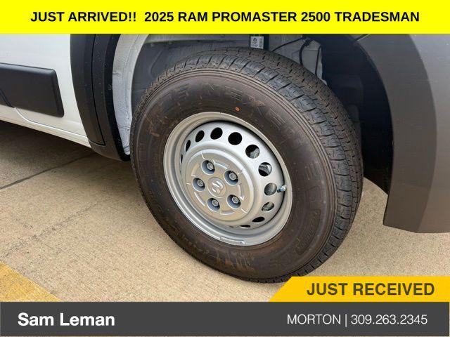 new 2025 Ram ProMaster 2500 car, priced at $45,300