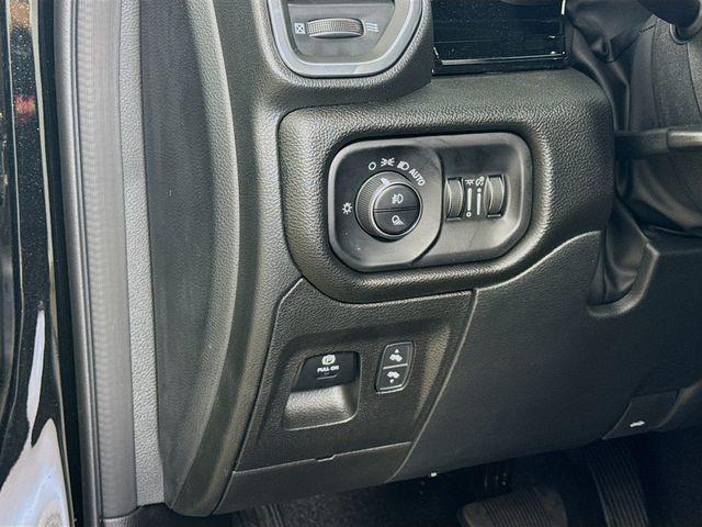 new 2025 Ram 1500 car, priced at $61,847