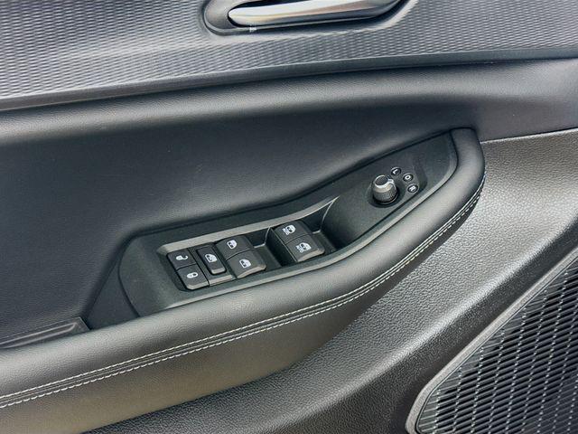 new 2025 Jeep Grand Cherokee car, priced at $39,710