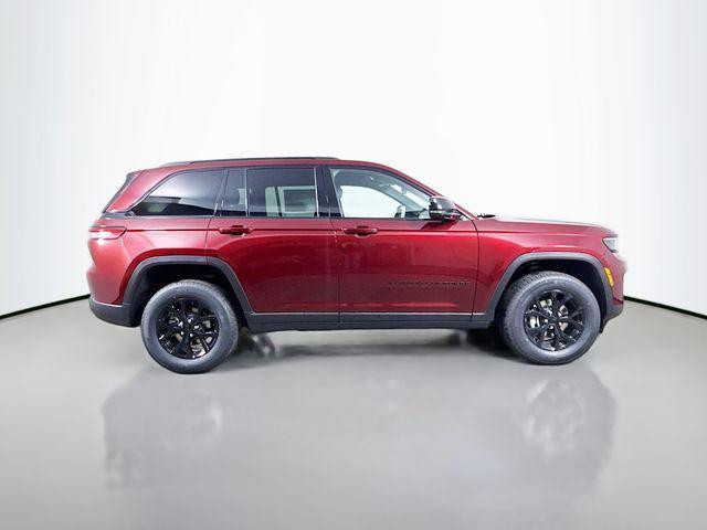 new 2025 Jeep Grand Cherokee car, priced at $39,710