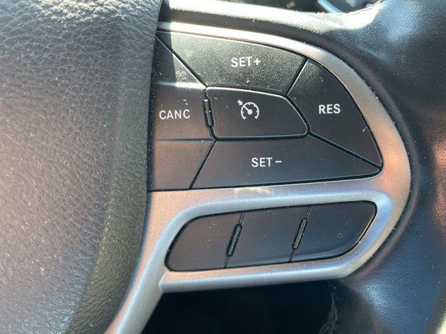 used 2020 Jeep Cherokee car, priced at $12,777