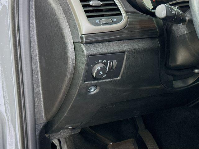 used 2022 Jeep Grand Cherokee car, priced at $26,992