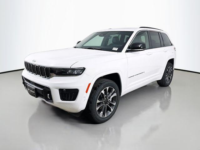 new 2025 Jeep Grand Cherokee car, priced at $51,471