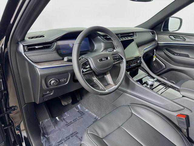 new 2025 Jeep Grand Cherokee L car, priced at $53,380
