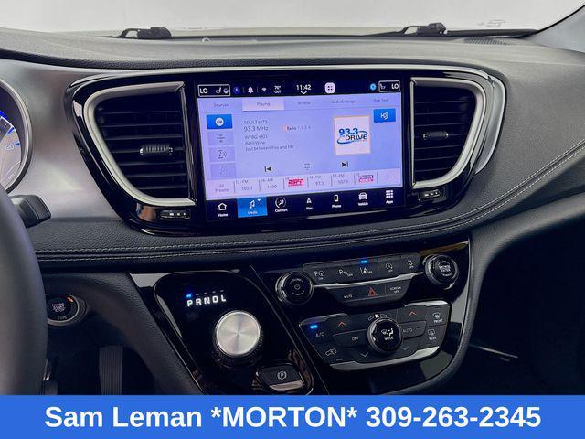 used 2022 Chrysler Pacifica car, priced at $29,180