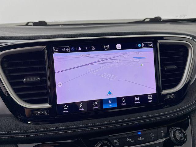 used 2022 Chrysler Pacifica car, priced at $29,180