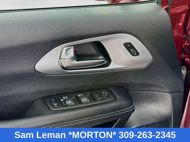 used 2022 Chrysler Pacifica car, priced at $29,180