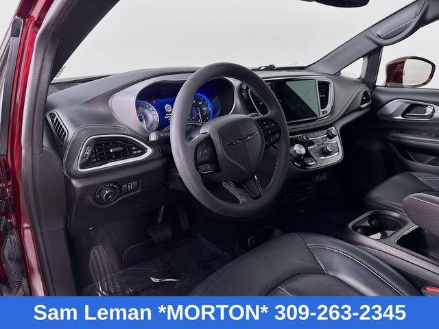 used 2022 Chrysler Pacifica car, priced at $29,180