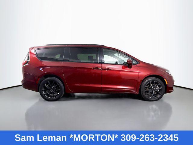 used 2022 Chrysler Pacifica car, priced at $29,180