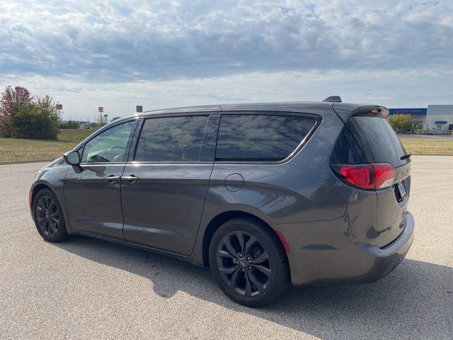 used 2020 Chrysler Pacifica car, priced at $15,000