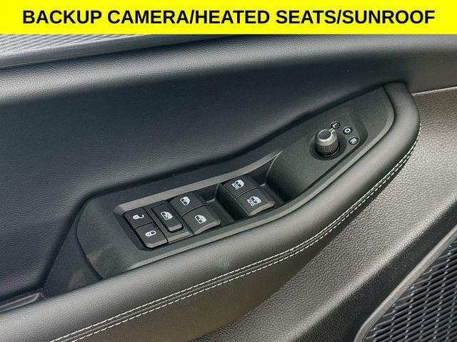 new 2025 Jeep Grand Cherokee car, priced at $38,705