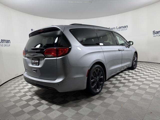 used 2020 Chrysler Pacifica car, priced at $19,995