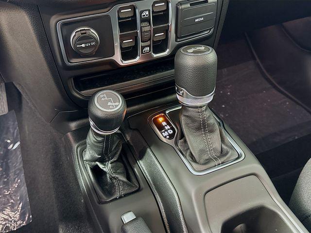 new 2025 Jeep Wrangler car, priced at $43,268