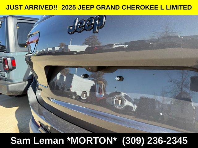 new 2025 Jeep Grand Cherokee L car, priced at $47,834