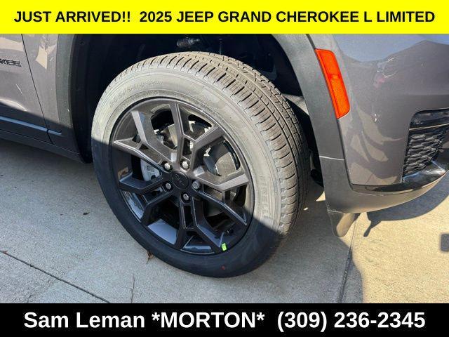 new 2025 Jeep Grand Cherokee L car, priced at $47,834