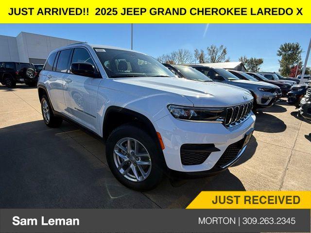 new 2025 Jeep Grand Cherokee car, priced at $35,280
