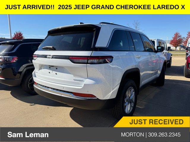 new 2025 Jeep Grand Cherokee car, priced at $35,280