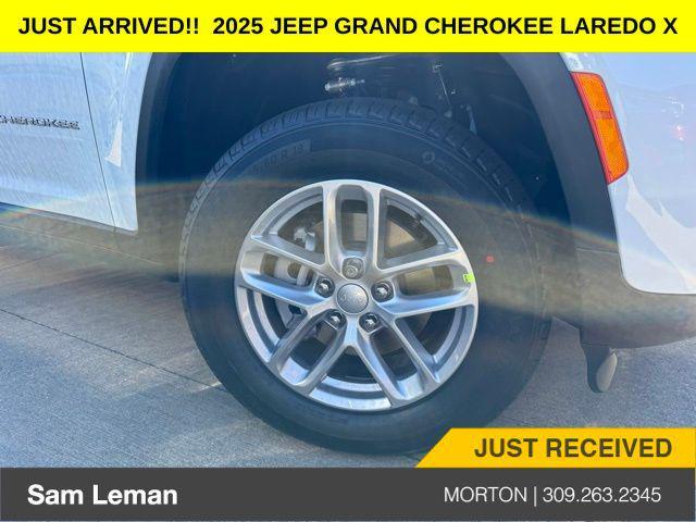 new 2025 Jeep Grand Cherokee car, priced at $35,280