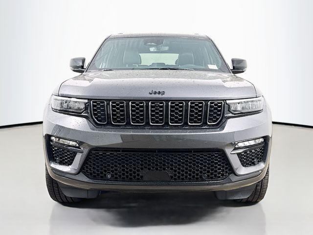 new 2025 Jeep Grand Cherokee car, priced at $55,572