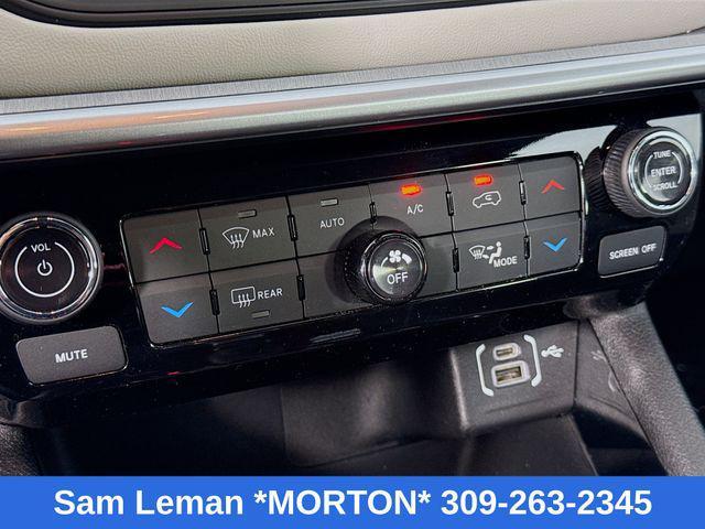 used 2024 Jeep Compass car, priced at $25,265