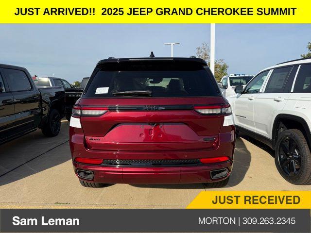 new 2025 Jeep Grand Cherokee car, priced at $57,580