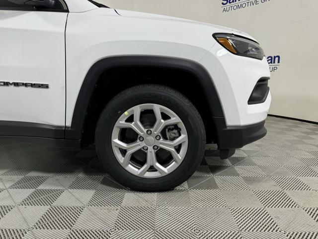 new 2024 Jeep Compass car, priced at $25,940