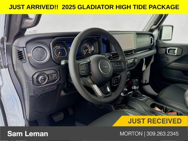 new 2025 Jeep Gladiator car, priced at $40,732