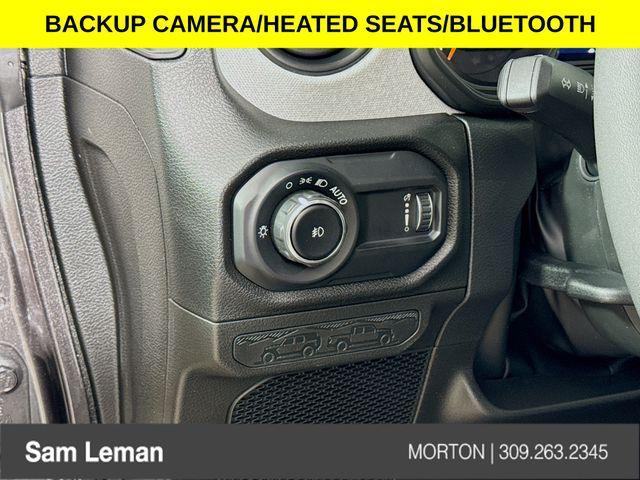 new 2025 Jeep Wrangler car, priced at $38,940