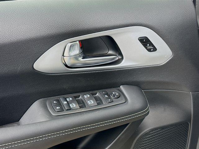new 2025 Chrysler Pacifica car, priced at $50,144