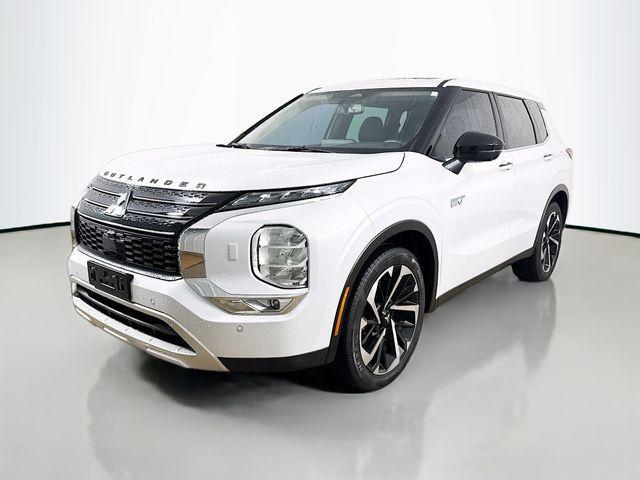 used 2023 Mitsubishi Outlander PHEV car, priced at $27,698