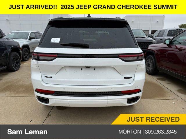 new 2025 Jeep Grand Cherokee car, priced at $59,235