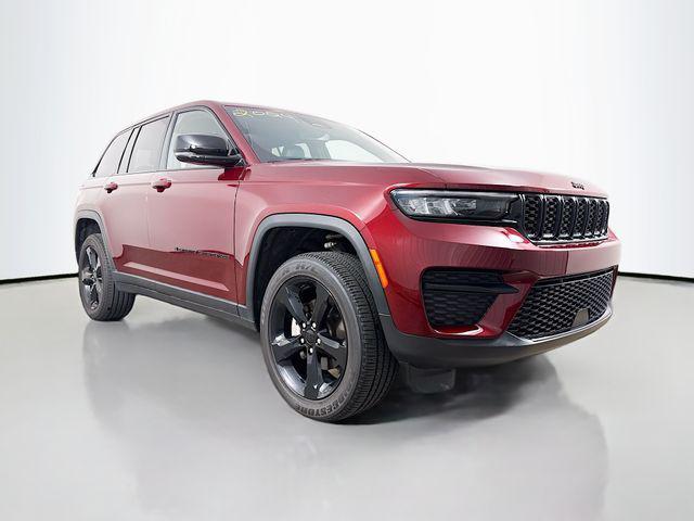 used 2024 Jeep Grand Cherokee car, priced at $33,935
