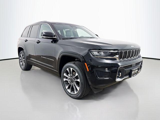 new 2025 Jeep Grand Cherokee car, priced at $58,711