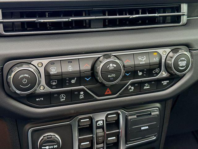 new 2025 Jeep Wrangler car, priced at $51,990
