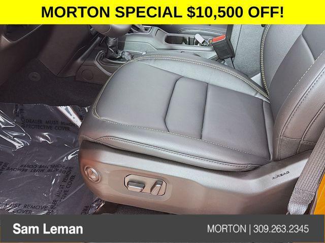 new 2025 Jeep Wrangler car, priced at $50,920