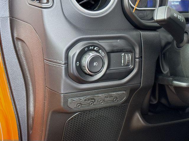 new 2025 Jeep Wrangler car, priced at $51,990