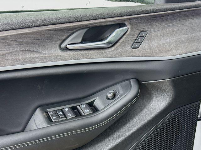 new 2025 Jeep Grand Cherokee L car, priced at $47,830