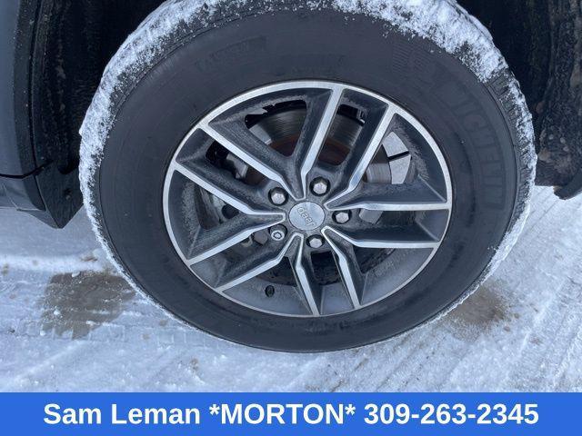 used 2018 Jeep Grand Cherokee car, priced at $17,732