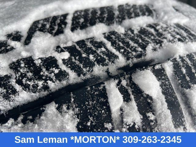 used 2018 Jeep Grand Cherokee car, priced at $17,732